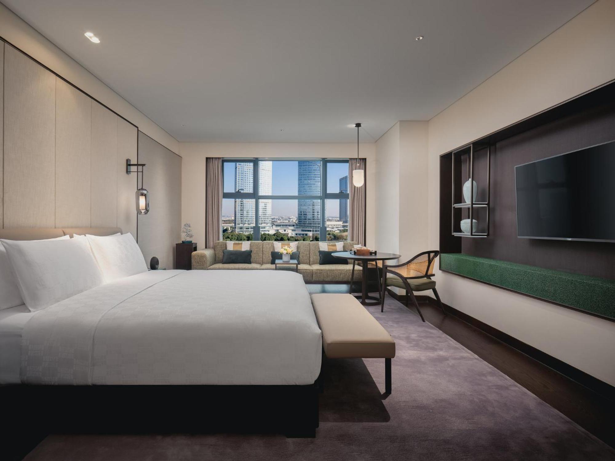 Hualuxe Kunshan Huaqiao By Ihg - F1 Racing Preferred Hotel Екстер'єр фото